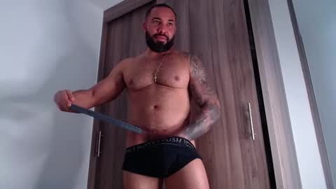 Roman online show from December 17, 7:04 pm