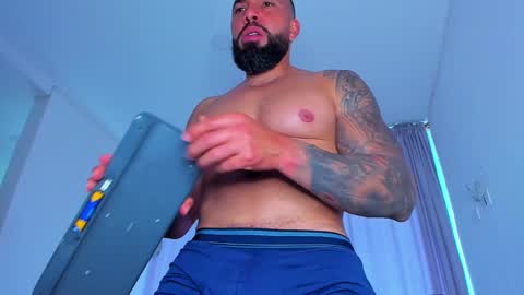 Roman online show from January 8, 9:42 pm