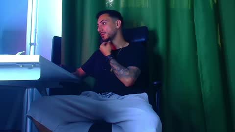 romaniamaster1 online show from April 27, 5:48 am