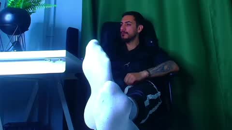 romaniamaster1 online show from April 22, 6:19 am