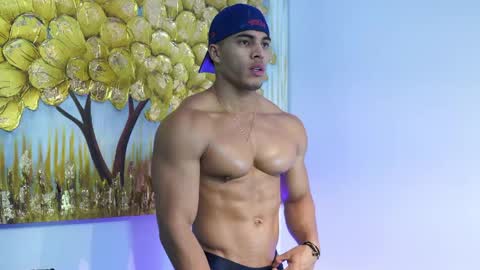 romano_kentt12 online show from April 21, 3:34 am