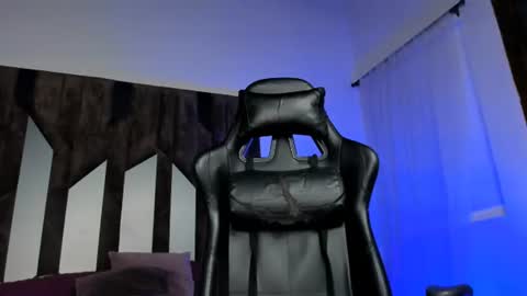Romeo Ricci online show from June 27, 4:26 am