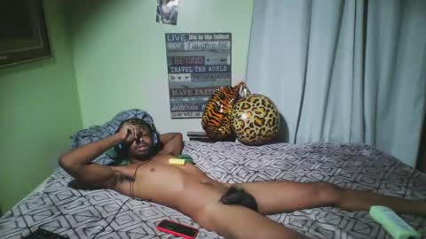 romeotyn online show from September 19, 8:15 am