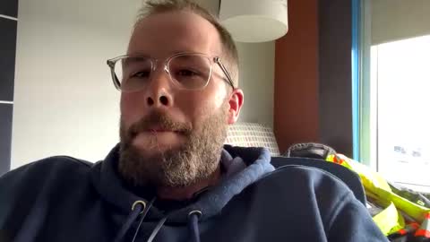 ronald2774 online show from April 18, 7:07 pm