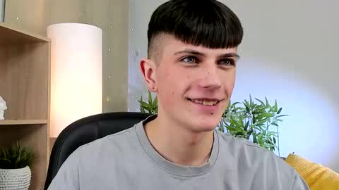 Rony online show from March 17, 9:06 pm