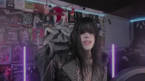 rot online show from April 27, 11:43 pm