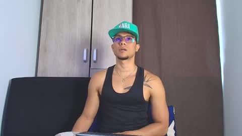 ANTONIO online show from April 20, 7:49 pm