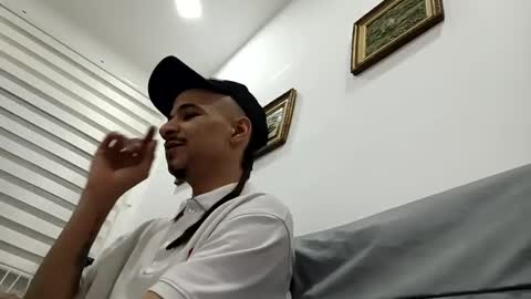 roy_master online show from October 3, 11:54 pm