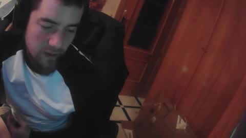 royer04 online show from February 12, 7:42 pm