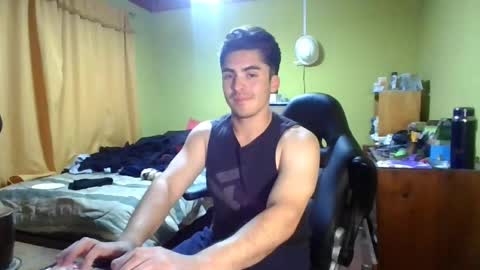 rpaulo25 online show from June 2, 4:46 am