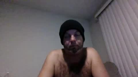 Snapshot of rubbingoneout714 chatting on December 29, 3:00 am rubbingoneout714 online show from December 29, 3:00 am