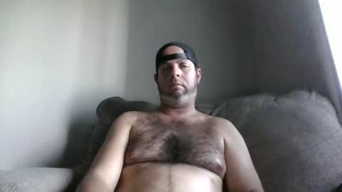 Snapshot of rubbingoneout714 chatting on December 16, 11:07 pm rubbingoneout714 online show from December 16, 11:07 pm
