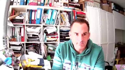 runner1978 online show from December 20, 10:49 am