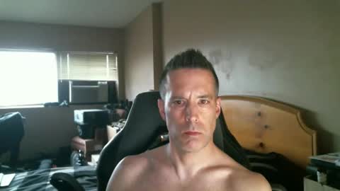 rustic_cuse_777 online show from October 20, 8:35 pm