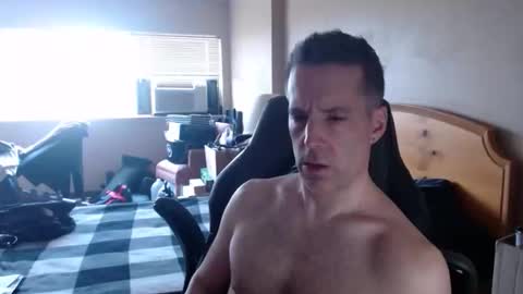 rustic_cuse_777 online show from April 24, 4:20 pm