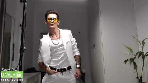 MillionDollarGuy online show from April 23, 11:37 am