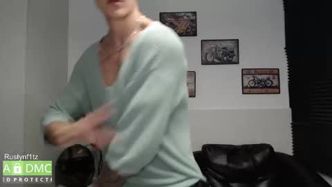 MillionDollarGuy online show from November 4, 4:57 am