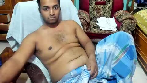 rwb17 online show from April 11, 9:35 am