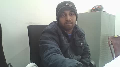 Snapshot of rwb17 chatting on December 28, 12:03 pm rwb17 online show from December 28, 12:03 pm