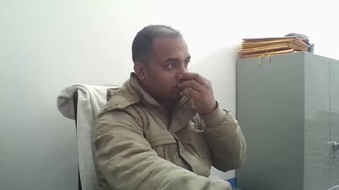 Snapshot of rwb17 chatting on February 20, 10:59 am rwb17 online show from February 20, 10:59 am