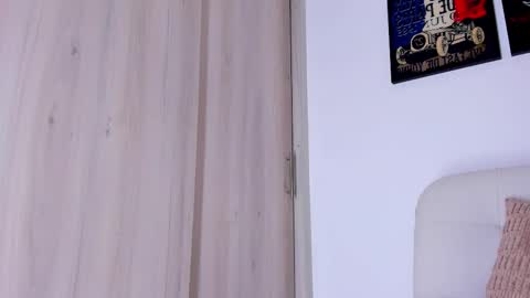 Ryan  online show from February 20, 6:26 am