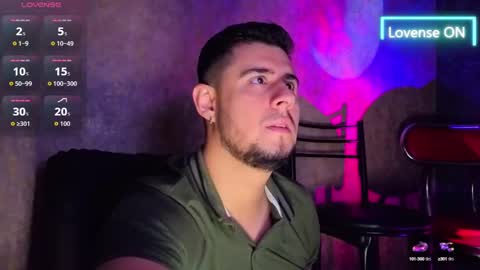 Snapshot of ryan_evanns chatting on September 22, 1:10 pm R Y A N online show from September 22, 1:10 pm