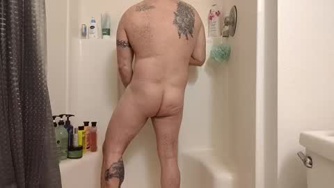 ryanihde2025 online show from February 19, 3:03 am