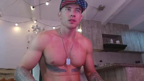 Ryan Blue ig ryannblue online show from December 30, 6:05 pm