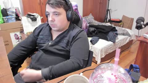 Snapshot of saboda chatting on January 4, 12:37 am 1141323 my Lord Mister Max moms treasure online show from January 4, 12:37 am