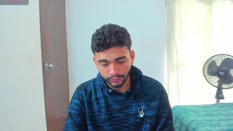 Snapshot of sack_rojas chatting on September 19, 6:19 pm Sack online show from September 19, 6:19 pm