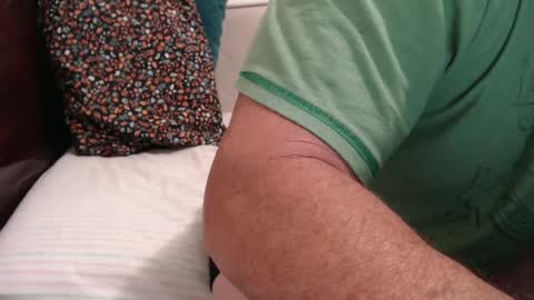 dadbod online show from December 13, 4:00 am