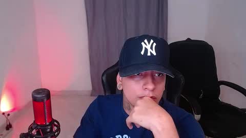 saenz_hotx online show from January 28, 1:08 am