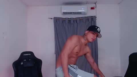 saenz_hotx online show from February 12, 2:03 am