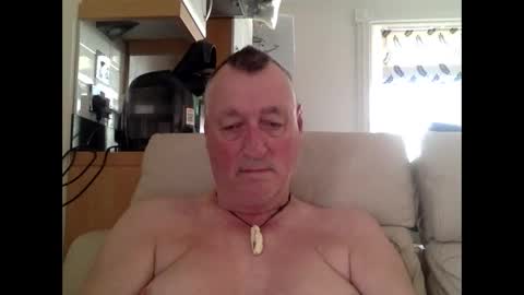 sail_naked online show from December 21, 9:28 am