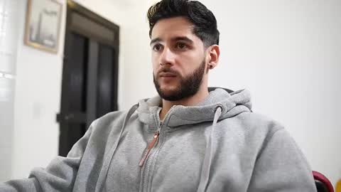 saimon  online show from October 3, 4:45 pm