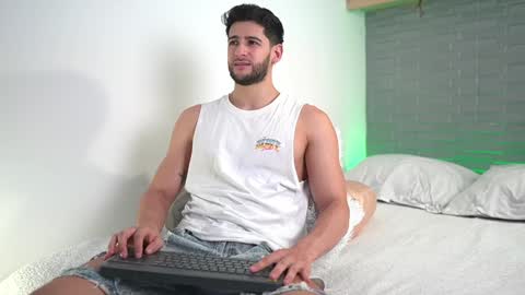 saimon  online show from December 3, 2:56 am