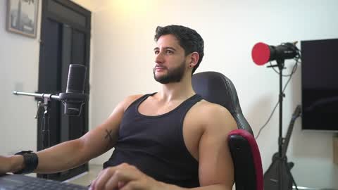 saimon  online show from April 23, 3:47 pm