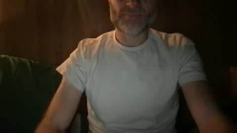 saint009 online show from April 29, 8:48 pm