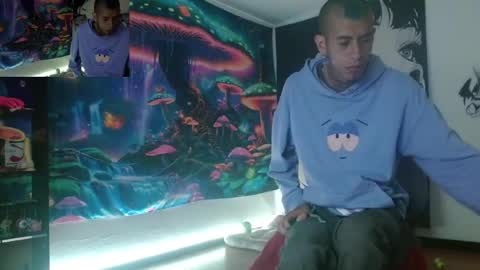 saint boy online show from February 25, 8:14 am