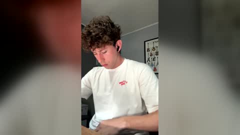 saint_nott online show from April 18, 7:07 pm