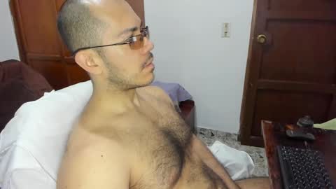 saintedy01 online show from March 3, 12:43 pm