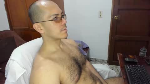 saintedy01 online show from March 10, 12:17 pm