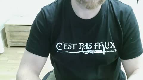 Saltimbanquier  Salt  ou  Banquier  online show from April 21, 11:38 am