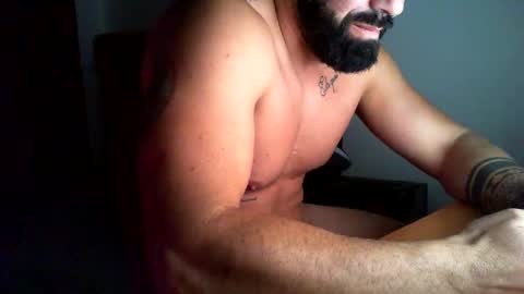 salvatore455935 online show from December 9, 9:44 pm