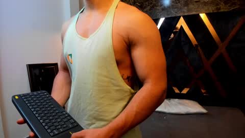 SALVATORE online show from January 30, 11:33 am