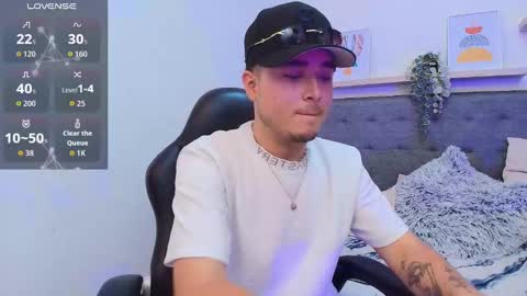 Salvatore  online show from September 19, 10:09 pm