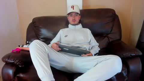  Salvatore online show from April 21, 1:30 am