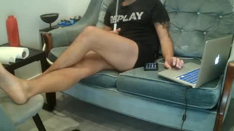 sam_love1985 online show from December 4, 9:02 pm