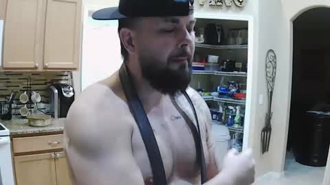 Snapshot of sam_papithebarber chatting on January 4, 6:30 am sam_papithebarber online show from January 4, 6:30 am