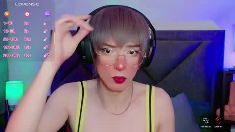 Sam online show from April 13, 5:52 am